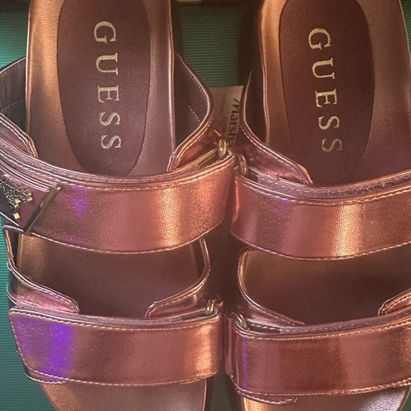 Juicy Couture Pink Metallic Bag, Sandals, and Wallet Set - Picture 5 of 7